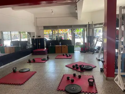 Local en Venta en Berazategui, USD 180.000