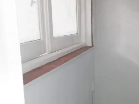 DEPARTAMENTO EN ALQUILER DE 2 AMBIENES EN ABASTO