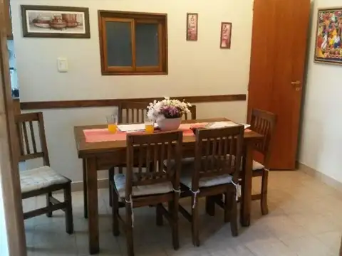 Depto Tipo Casa en Venta en Villa del Parque, USD 154.000