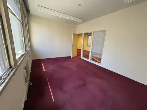 Oficina en Alquiler en Recoleta, $ 590.000