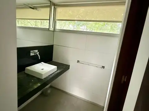 Casa en Alquiler 25 años