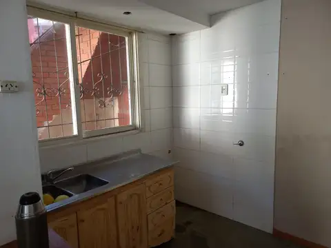 Casa en alquiler en Tablada / Gral. J. De San Martín