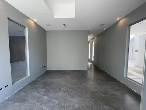 Departamento en Venta en Olivos Vias/Rio, USD 225.000