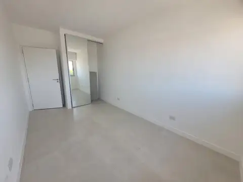 Departamento en Alquiler con 2 cocheras