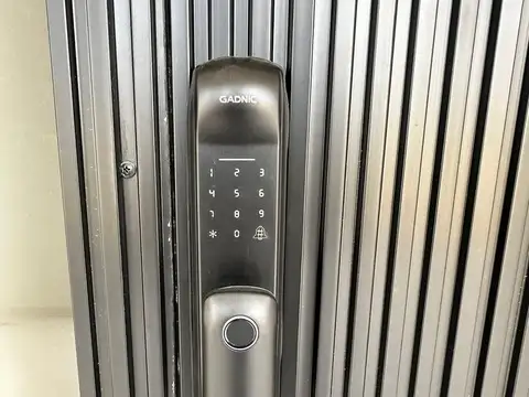 CASA EN VENTA BARRIO LOS JUNCOS