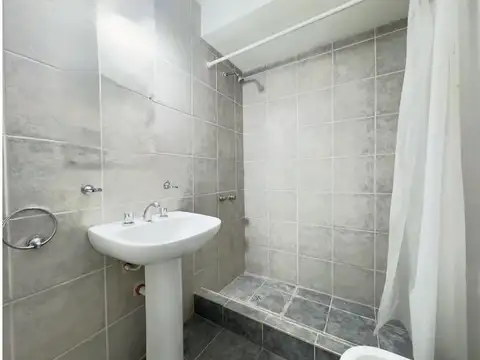 Depto Tipo Casa 3 ambientes con 2 baños
