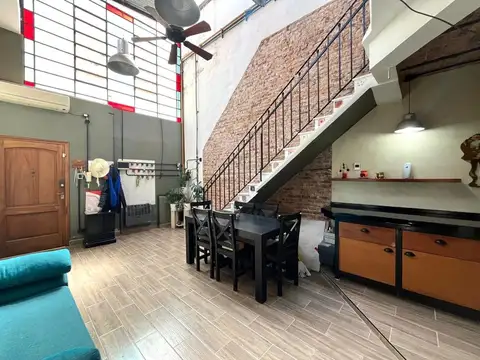 Depto Tipo Casa en Venta en Caballito, USD 190.000