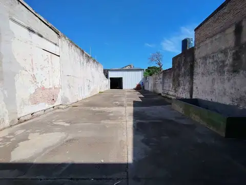 Galpon en Venta en Banfield, USD 139.000