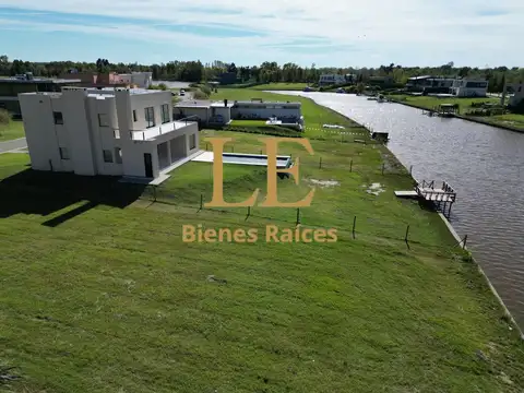 Casa en Venta al Noreste