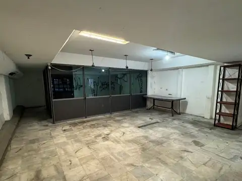 Venta de Local Comercial en Monserrat