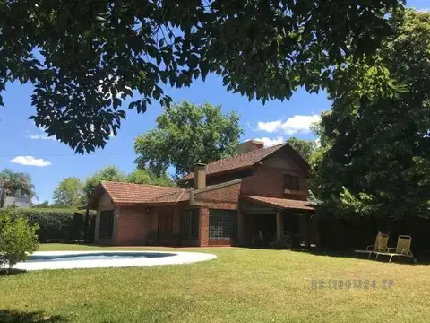 Casa en Venta en Barrio cerrado Mapuche C.C.