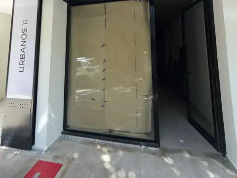 Alsina  al 2100 - LOCAL A