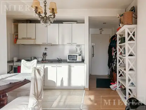 Avenida Perón  al 2322