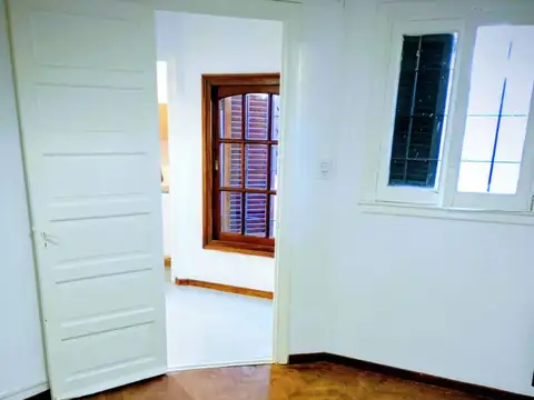 Depto Tipo Casa 2 ambientes con 1 baño