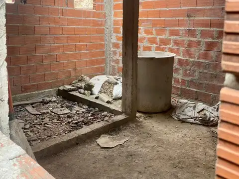 Terreno de 308 m2 en Libertad, Merlo