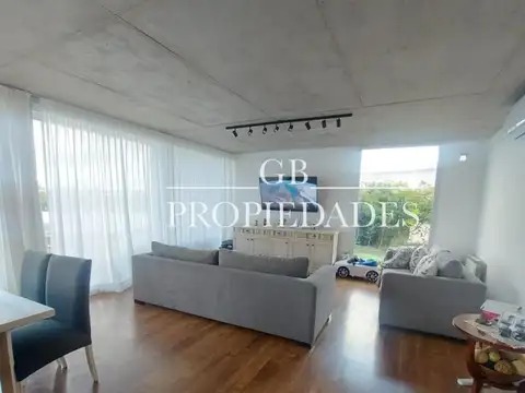 Casa en Venta 1 año