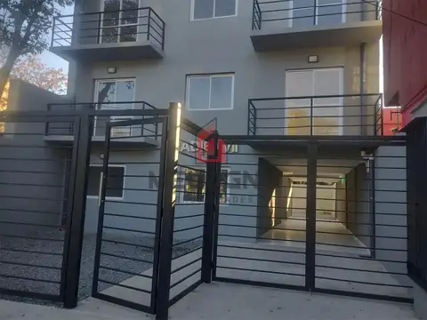 Dr. De La Quintana al 200