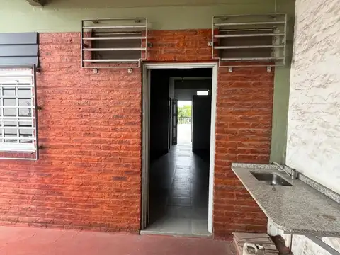 Depósito en alquiler - 3 Oficinas Baños - Gerlí