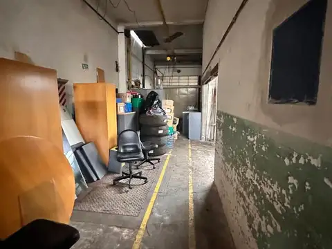 Galpon en Venta en Carapachay, USD 380.000