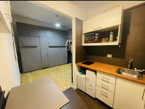 Venta Departamento monoambiente en San Cristóbal. Refaccionado a nuevo. Amueblado y equipado .