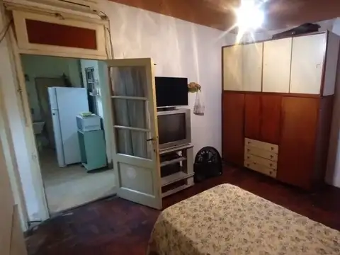 Depto Tipo Casa 4 ambientes con 2 baños