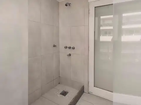 Venta de Monoambiente c/patio