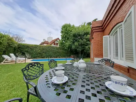 Casa en Alquiler en Campo Chico, USD 4.400