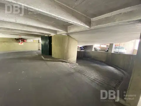 (DBJ-701) AGUERO y FRENCH - OPORTUNIDAD