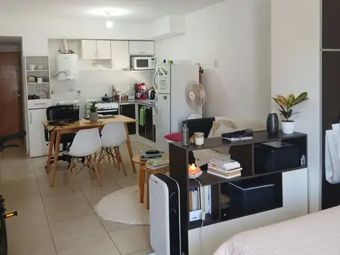 Departamento Monoambiente con Balcon Piso 6