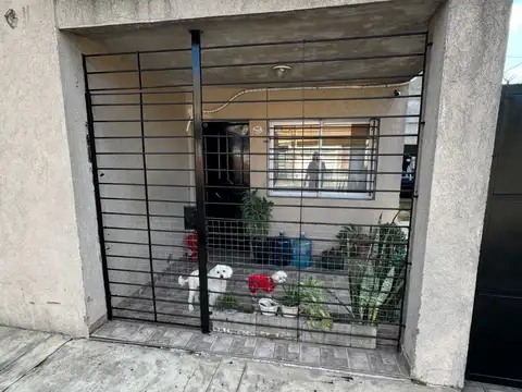 Casa en Venta en Moron Sur, USD 125.000