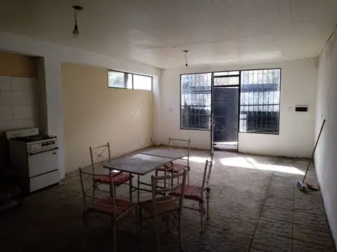 Depto Tipo Casa en Alquiler de 2 ambientes
