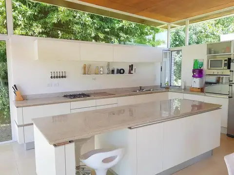 Casa en Alquiler Temporal en Ezeiza, USD 5.000