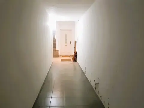 Departamento en Alquiler en Villa Raffo, $ 550.000