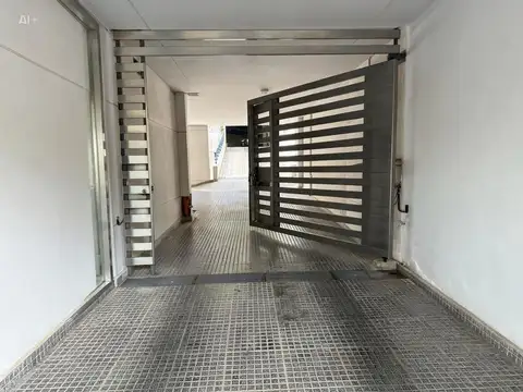 COCHERA EN VENTA ZONA CENTRO -EDIFICIO TRANVÍA 11