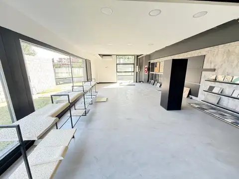 Excelente Deposito Parque Industrial Burzaco Venta