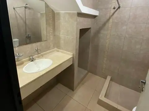 Departamento en Alquiler en Pablo Podesta, $ 650.000