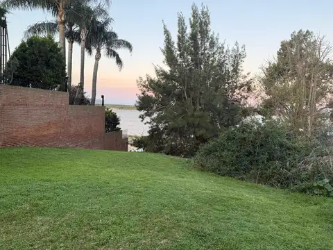 Terreno en venta La Florida - vista al río