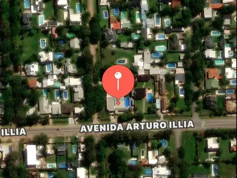 Casa 5 ambientes con 2 baños