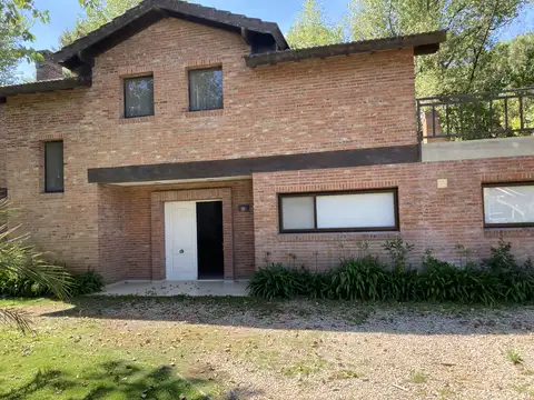 Maravillosa casa en Carilo a metros del mar!