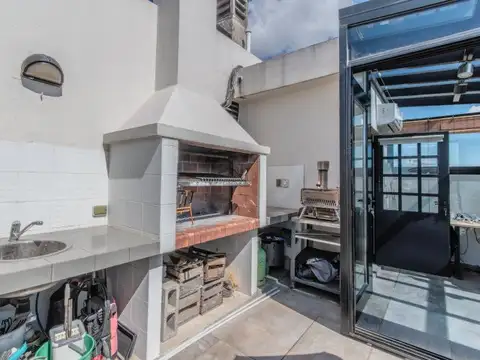 Av. Bauness 2600 , Piso 10