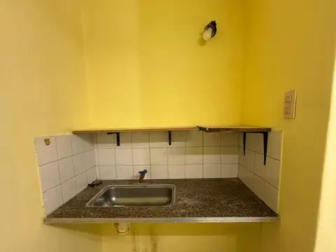 Local en Alquiler en San Vicente, $ 300.000