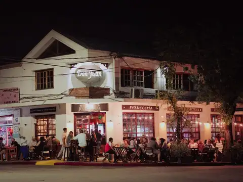 Venta Local Comercial Centro Nva Helvecia Colonia