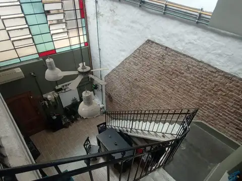 VENTA PH EN CABALLITO 4 AMBIENTES CON TERRAZA