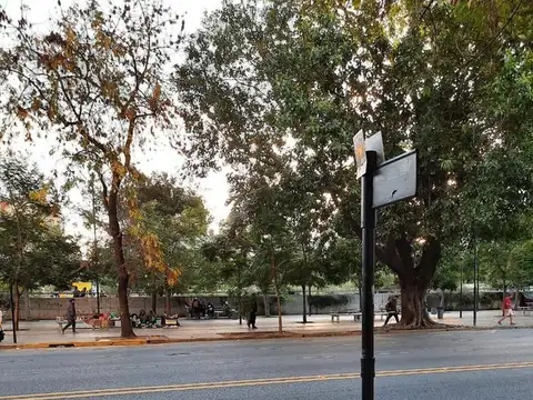 Local 92 m2 en  Av Jujuy al 300