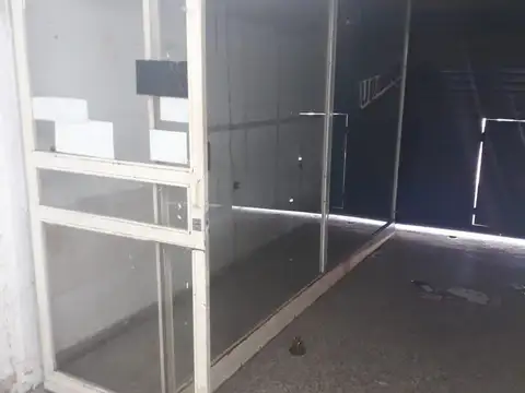 Local - Venta - Argentina, José C Paz - Zuviria 4900