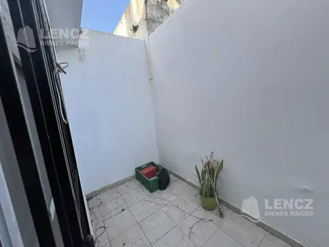 Depto Tipo Casa en Venta en Quilmes, USD 40.000