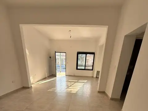 Depto Tipo Casa en Venta de 4 ambientes