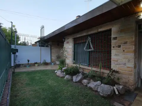 Casa en Venta en Martinez, USD 250.000