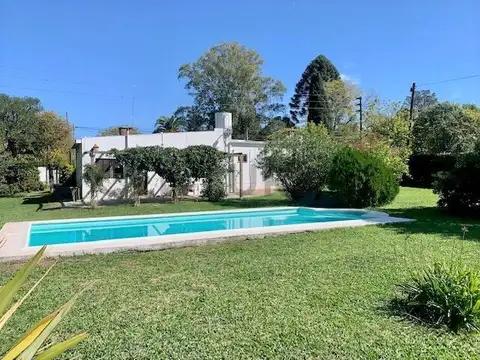Alquiler de Casa de 4 Dormitorios con pileta en Villa Elisa, La Plata