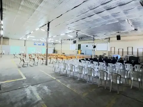 Galpon en Venta en Haedo, USD 750.000